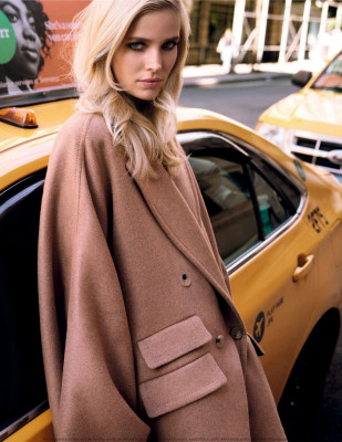 Alisa Ahmann pic #1197372