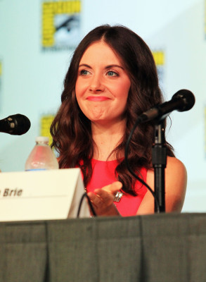 Alison Brie pic #688824