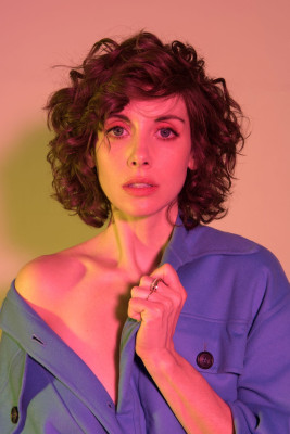 Alison Brie pic #994755