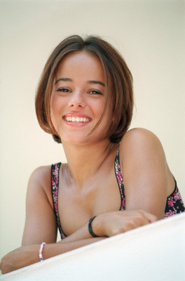 photo 14 in Alizee gallery [id29661] -0001-11-30 00:00:00