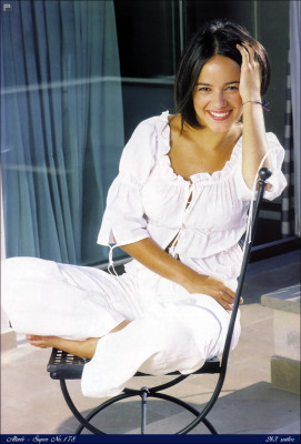 photo 19 in Alizee gallery [id13365] -0001-11-30 00:00:00