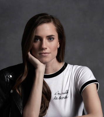 photo 24 in Allison Williams gallery [id863967] 2016-07-11 00:00:00
