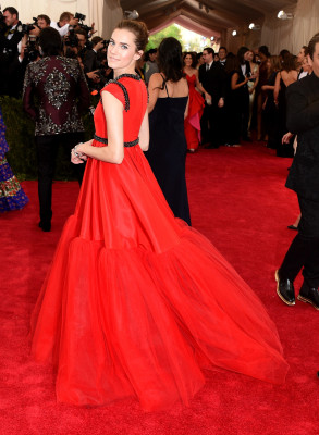 Allison Williams pic #774572