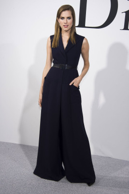 Allison Williams pic #698570