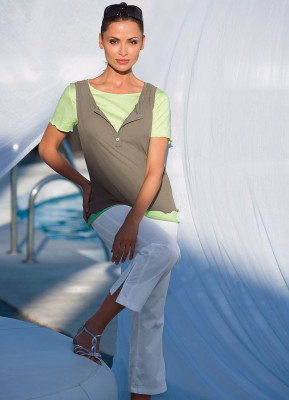 Almudena Fernandez pic #543637
