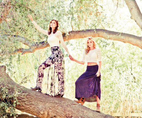 photo 4 in Aly and Aj gallery [id756626] 2015-02-01 00:00:00