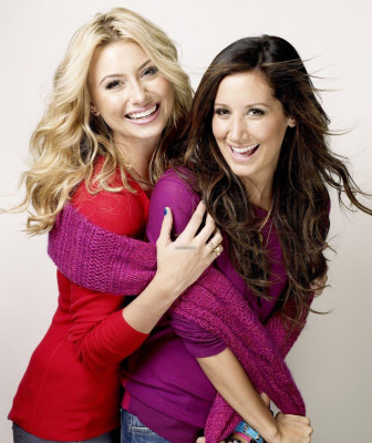 Aly and Aj pic #351930