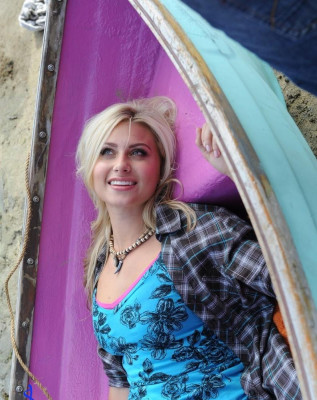 Aly and Aj pic #498271