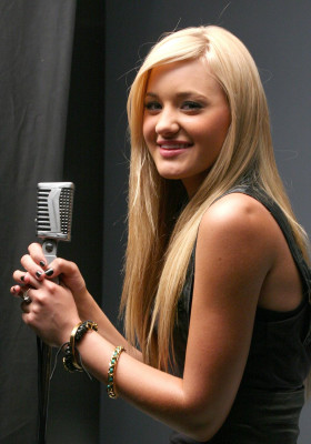 Aly and Aj pic #490690