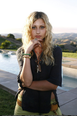 Aly and Aj pic #758348