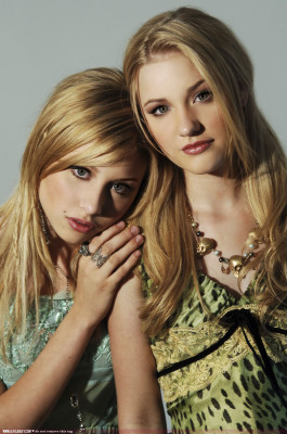 photo 11 in Aly and Aj gallery [id130300] 2009-01-28 00:00:00