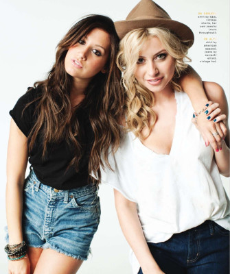 Aly and Aj pic #283565