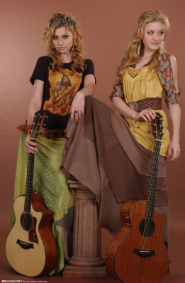 Aly and Aj pic #133258