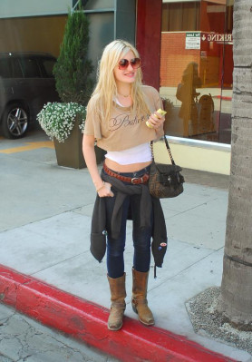 Aly and Aj pic #454523
