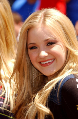 Aly and Aj pic #459816