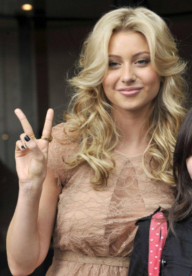 Aly and Aj pic #338674