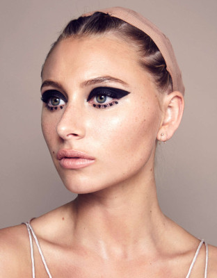 Alyson Michalka pic #800957