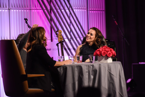Alyssa Milano pic #1133600
