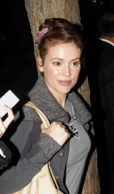 Alyssa Milano pic #509823