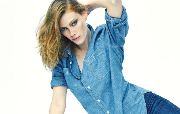 Alyssa Sutherland pic #931734