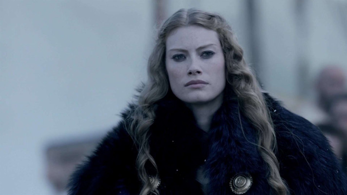 Alyssa Sutherland pic #911202