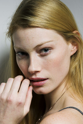 Alyssa Sutherland pic #77140