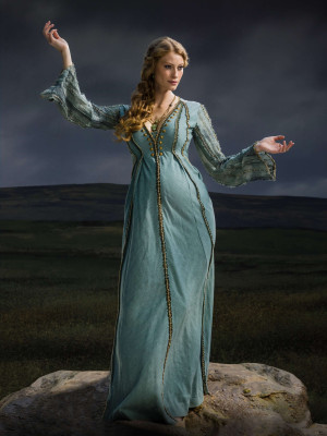 Alyssa Sutherland pic #935133