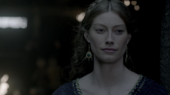 Alyssa Sutherland pic #945648