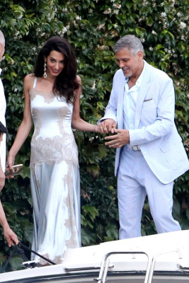 Amal Clooney pic #1141010