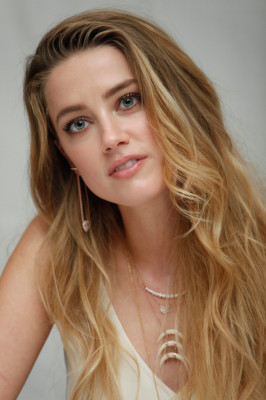 Amber Heard pic #781457