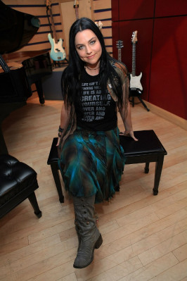 Amy Lee pic #664402