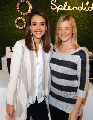 photo 4 in Amy Smart gallery [id427981] 2011-12-08 00:00:00