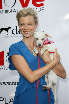 photo 27 in Amy Smart gallery [id301165] 2010-11-01 00:00:00