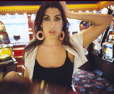 photo 4 in Winehouse gallery [id90421] 2008-05-21 00:00:00