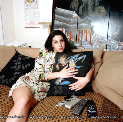 photo 12 in Amy Winehouse gallery [id106261] 2008-08-06 00:00:00