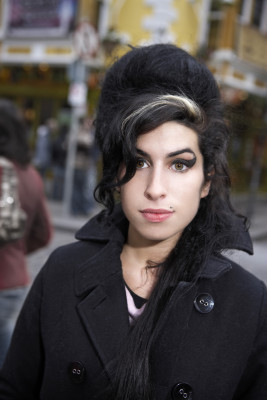 photo 19 in Amy Winehouse gallery [id559524] 2012-12-08 00:00:00