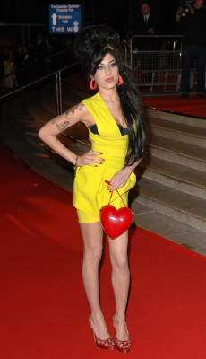 photo 25 in Amy Winehouse gallery [id228344] 2010-01-20 00:00:00