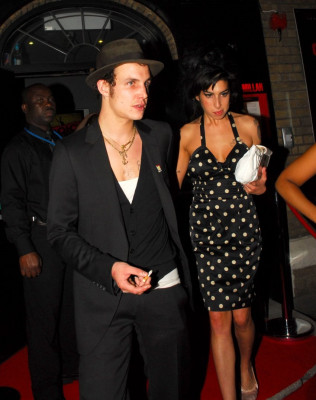 photo 9 in Amy Winehouse gallery [id705576] 2014-06-05 00:00:00