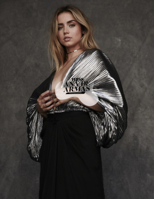 photo 3 in Ana de Armas gallery [id1296422] 2022-02-05 00:00:00