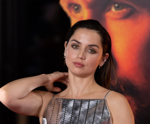 photo 22 in Ana de Armas gallery [id1307891] 2022-08-10 00:00:00