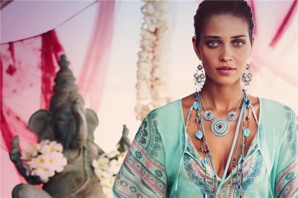 Ana Beatriz Barros pic #181477