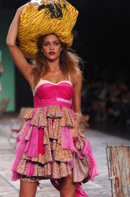 Ana Beatriz Barros pic #362030