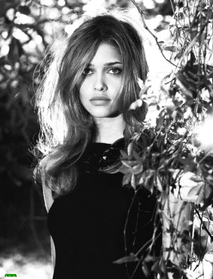 Ana Beatriz Barros pic #37041
