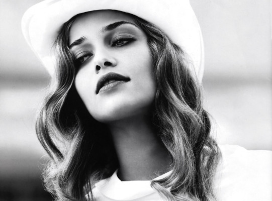 Ana Beatriz Barros pic #130479