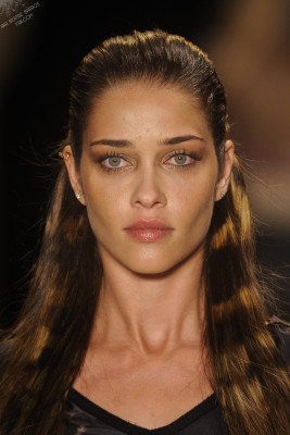 Ana Beatriz Barros pic #503687