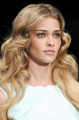 Ana Beatriz Barros pic #408046