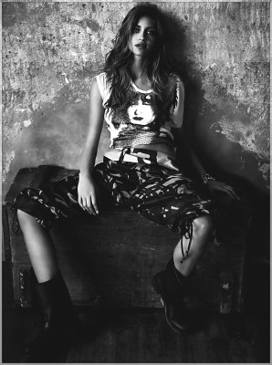 Ana Beatriz Barros pic #240505