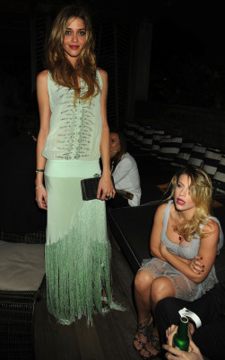 Ana Beatriz Barros pic #427132