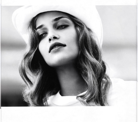 Ana Beatriz Barros pic #222094