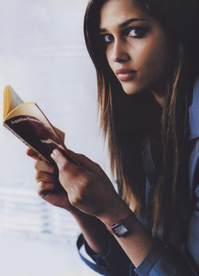 Ana Beatriz Barros pic #55014